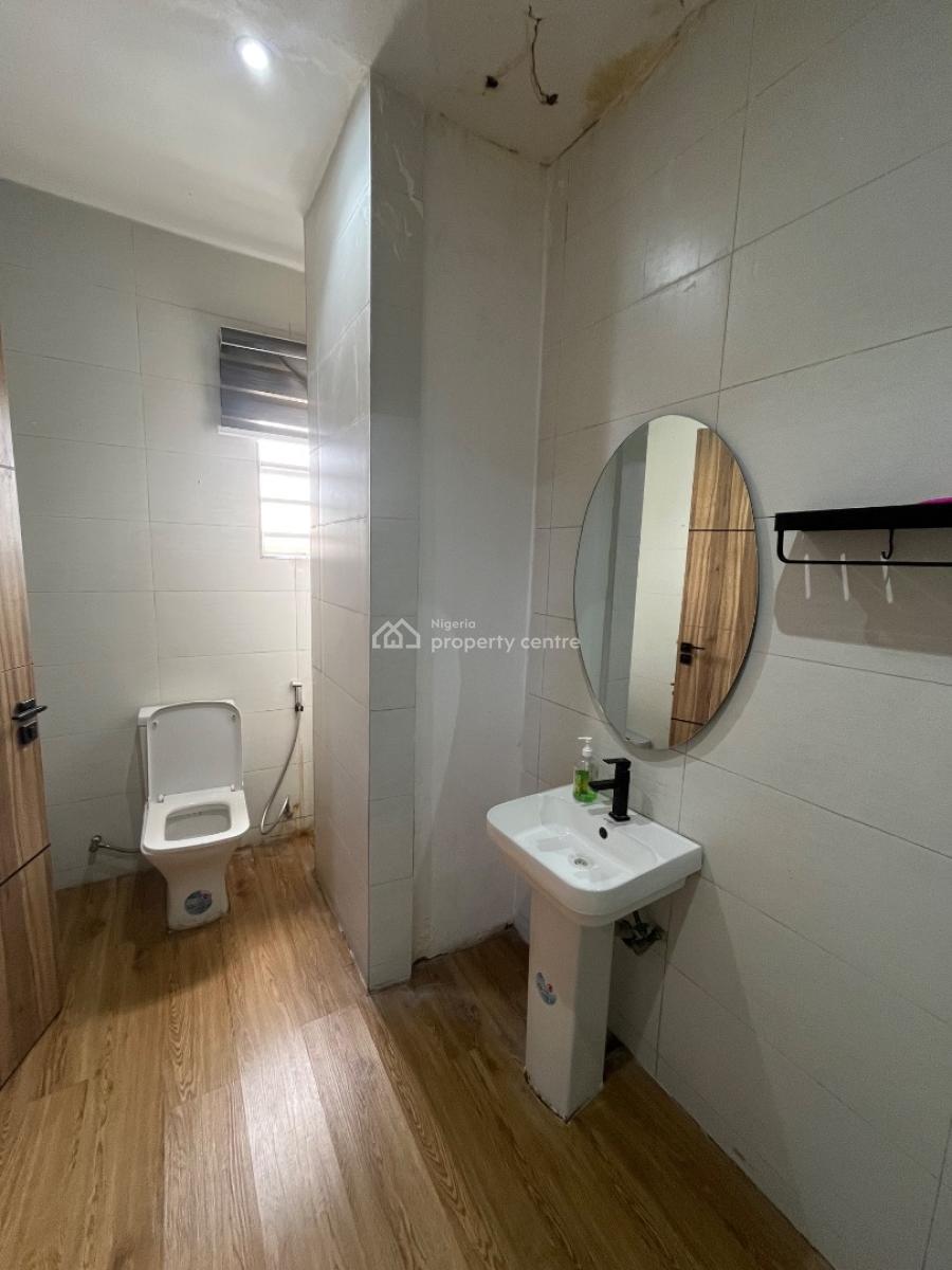 Affordable 4bed Terrace Available in Lekki Phase 1, Lekki Phase 1, Lekki, Lagos, Terraced Duplex for Rent