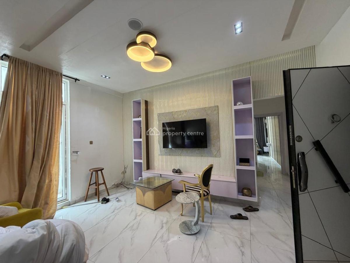 2 Bedroom Apartment, Off Freedom Way, Lekki Phase 1, Lekki, Lagos, Flat / Apartment for Sale