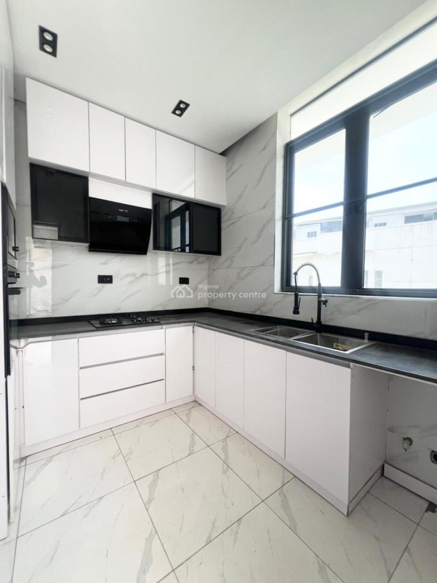 Opulent 2 Bedroom Serviced Apartment in a Secure Estate, Ologolo, Lekki, Lagos, Flat / Apartment for Sale