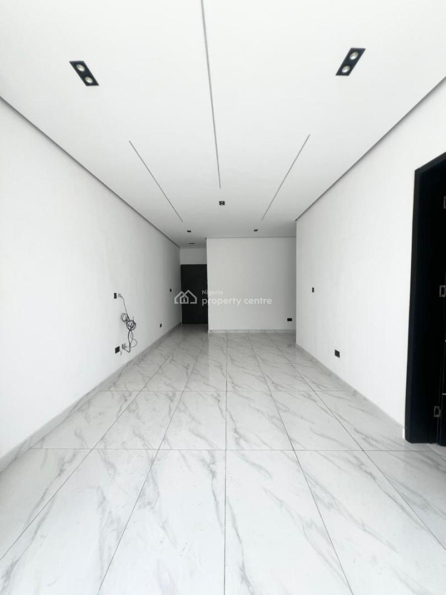 Opulent 2 Bedroom Serviced Apartment in a Secure Estate, Ologolo, Lekki, Lagos, Flat / Apartment for Sale