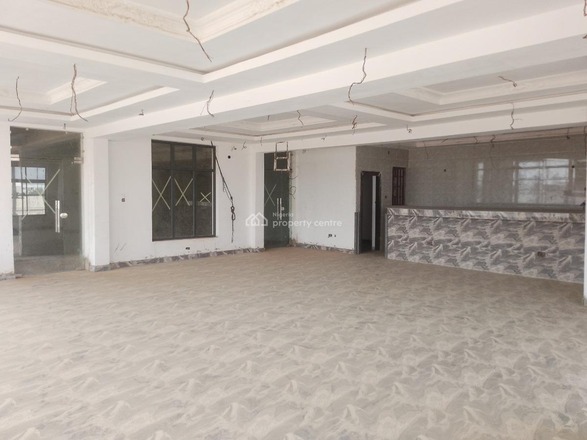 140sqm Multipurpose Space, Gilmore, Jahi, Abuja, Office Space for Sale