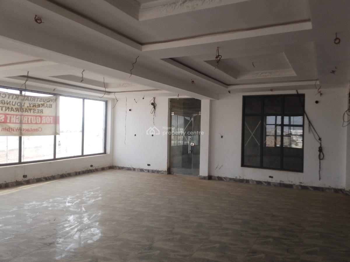 140sqm Multipurpose Space, Gilmore, Jahi, Abuja, Office Space for Sale