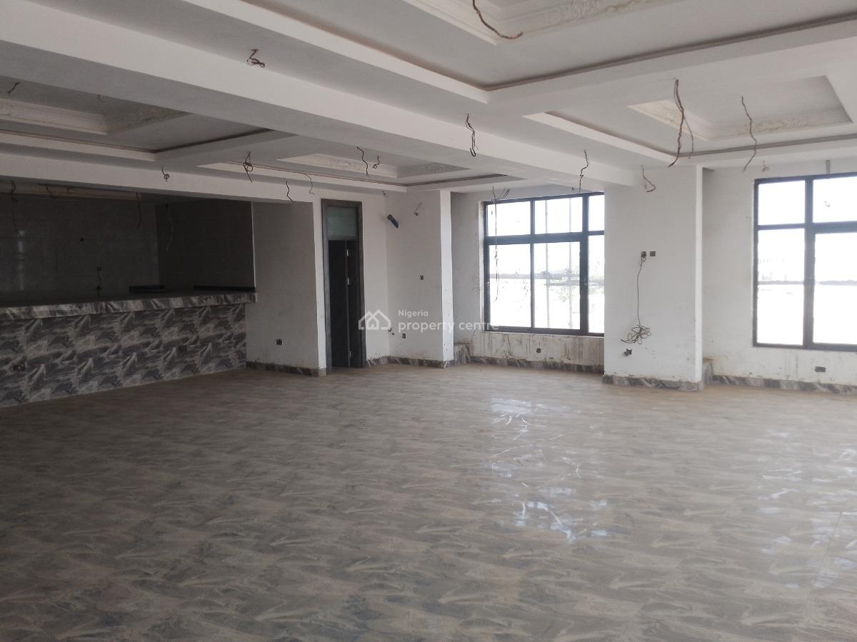 140sqm Multipurpose Space, Gilmore, Jahi, Abuja, Office Space for Sale