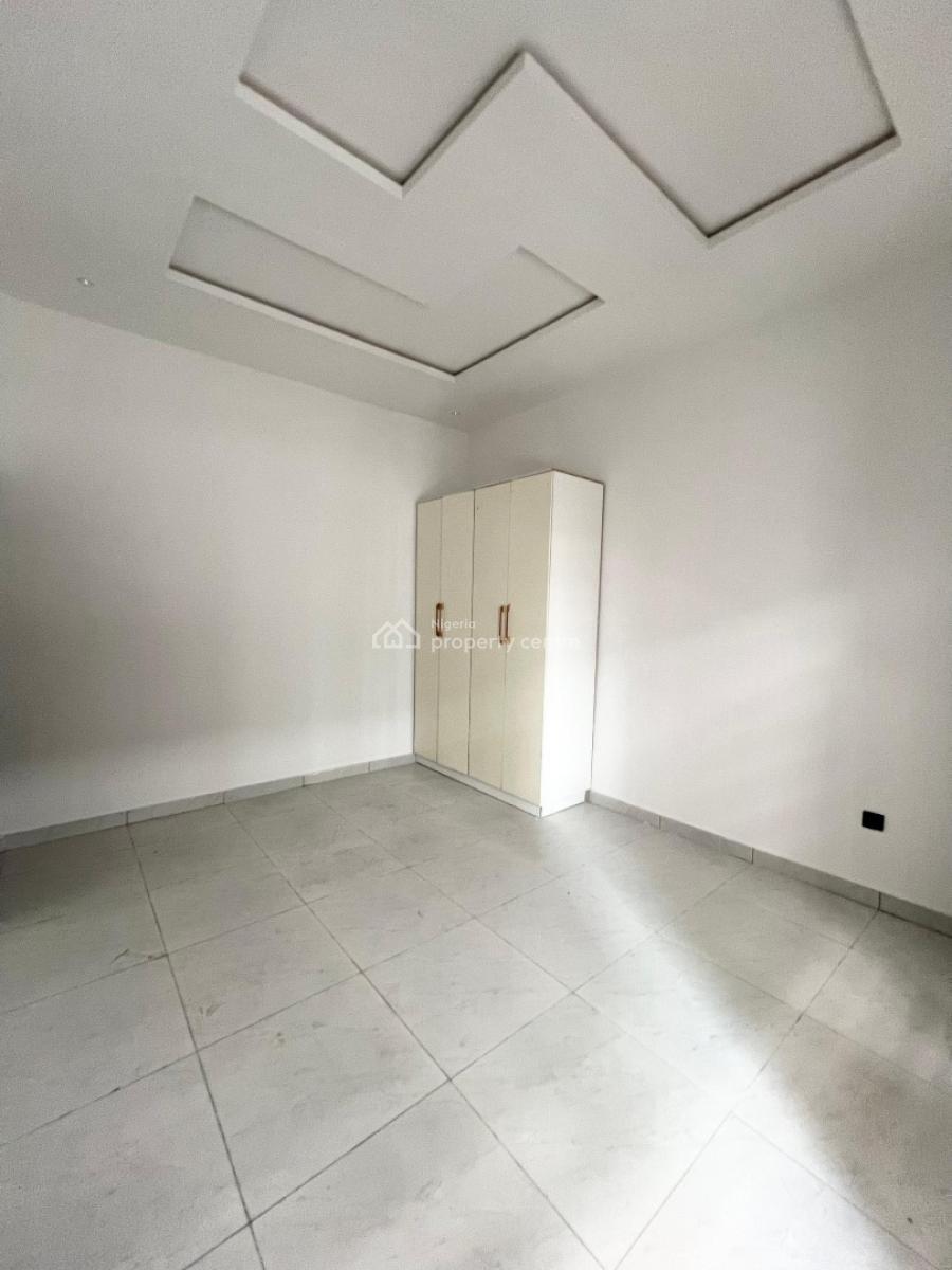 Exclusive 4bedroom Terrace Duplex in a Secure Estate, Orchid, Lekki, Lagos, Terraced Duplex for Sale