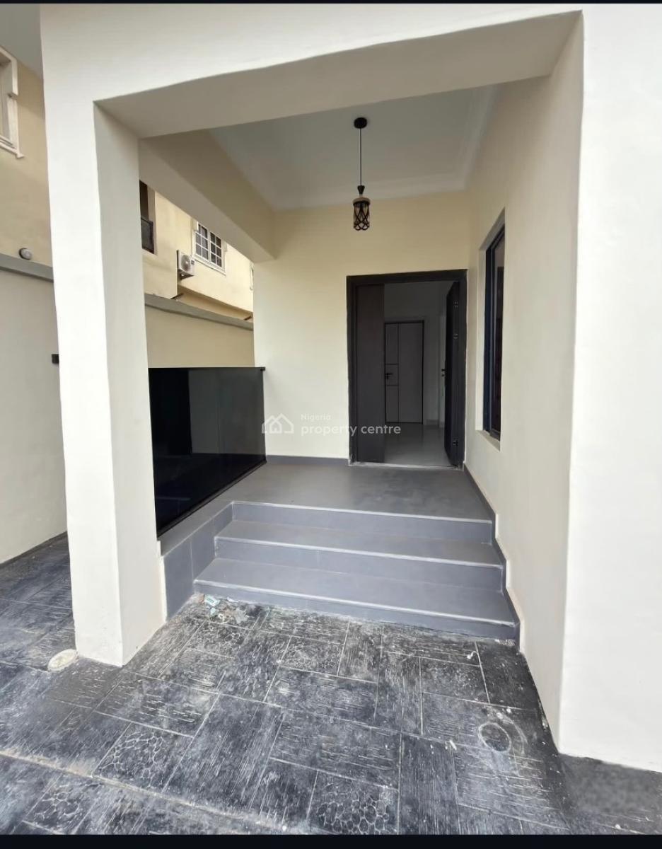 5 Bedroom House with a Bq, Magodo, Gra Phase 1, Magodo, Lagos, Detached Duplex for Sale