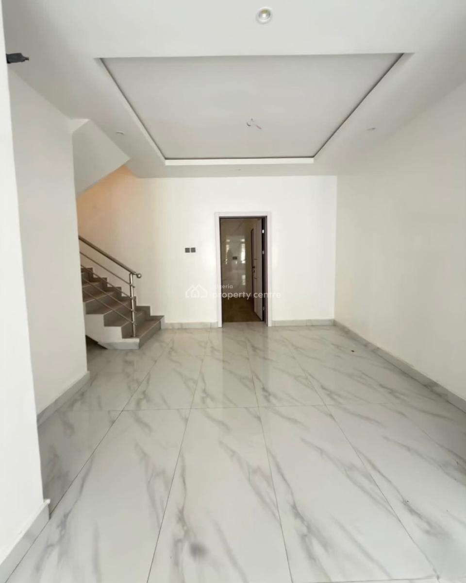 5 Bedroom House with a Bq, Magodo, Gra Phase 1, Magodo, Lagos, Detached Duplex for Sale