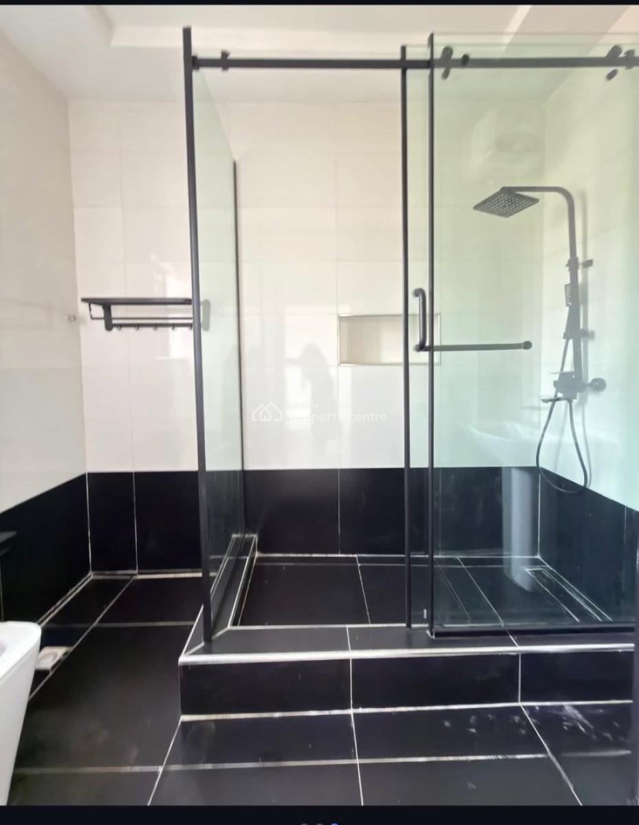 5 Bedroom House with a Bq, Magodo, Gra Phase 1, Magodo, Lagos, Detached Duplex for Sale