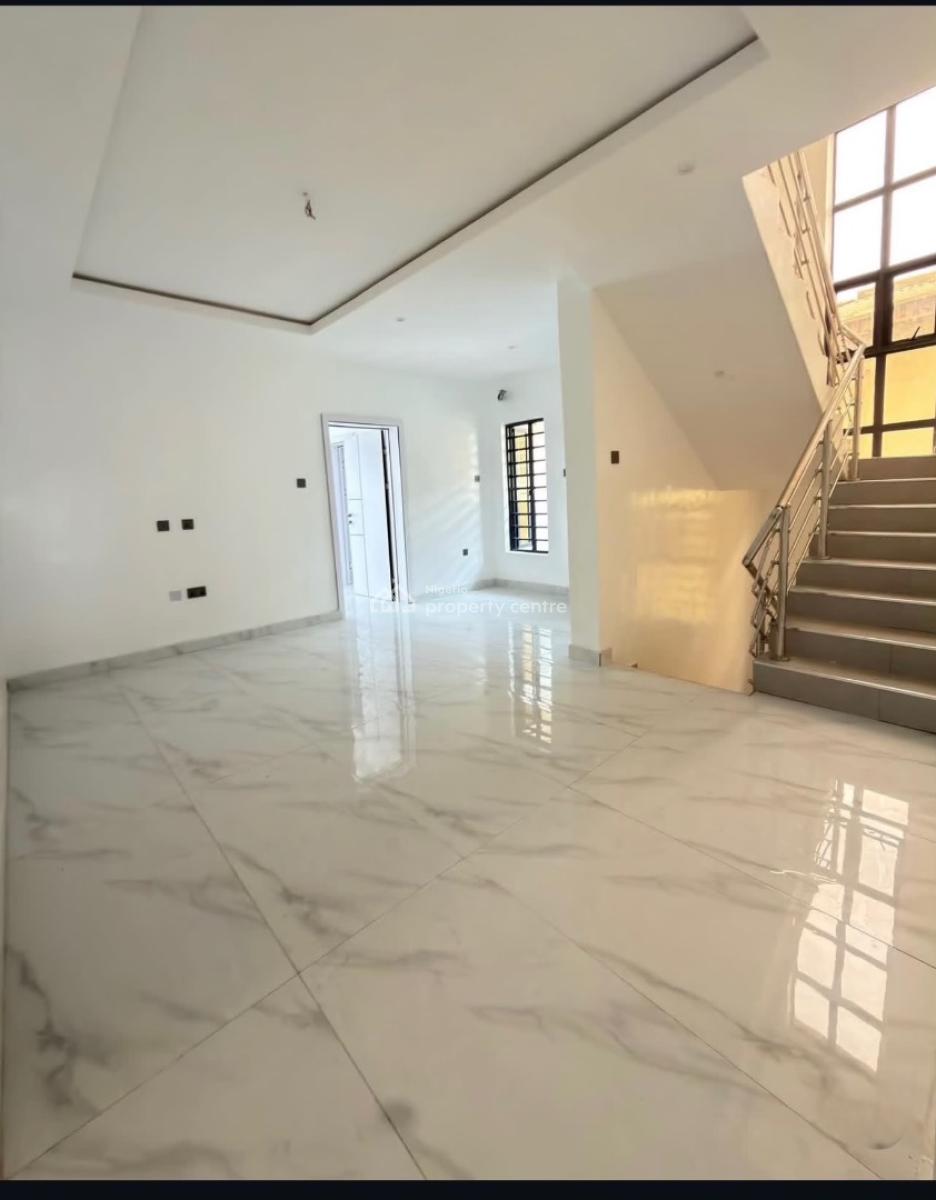 5 Bedroom House with a Bq, Magodo, Gra Phase 1, Magodo, Lagos, Detached Duplex for Sale