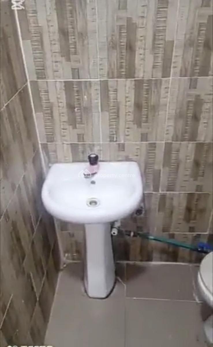 Serviced Room Selfcon Bq at Vgc { Video}, Vgc, Lekki, Lagos, Self Contain (single Rooms) for Rent