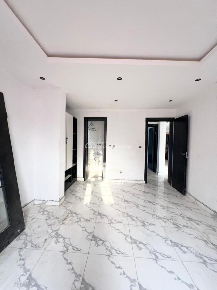 Classic 2bedroom Apartment in a Secure Estate., Ikate, Lekki, Lagos, Flat / Apartment for Sale