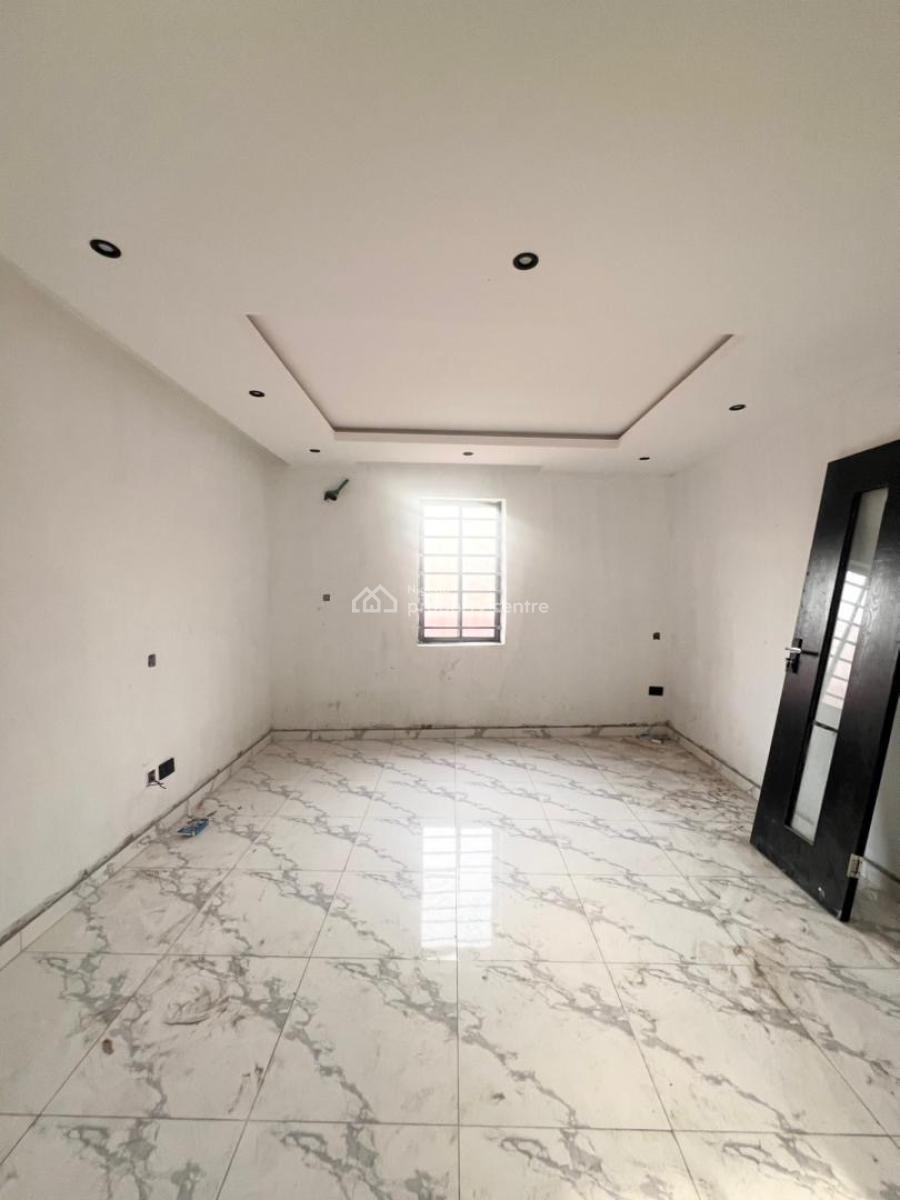 Classic 2bedroom Apartment in a Secure Estate., Ikate, Lekki, Lagos, Flat / Apartment for Sale