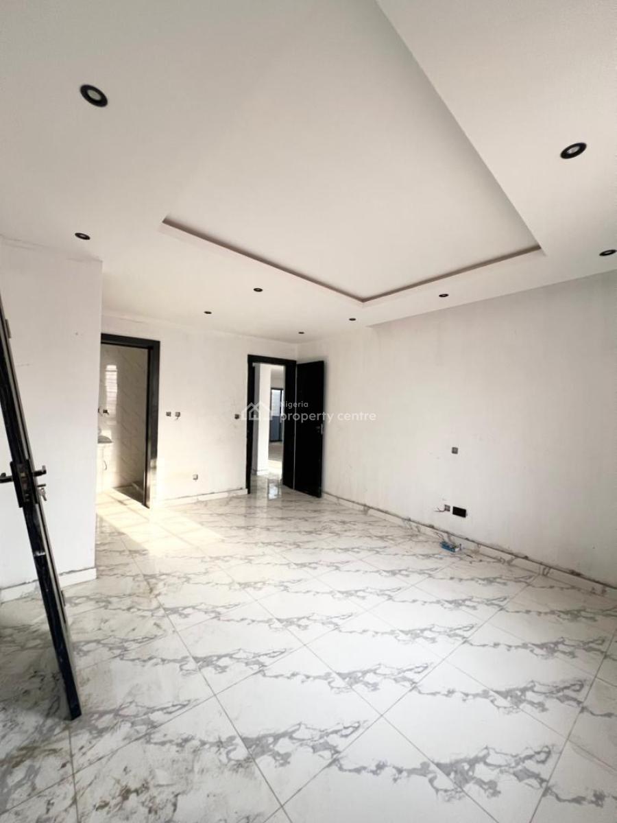 Classic 2bedroom Apartment in a Secure Estate., Ikate, Lekki, Lagos, Flat / Apartment for Sale