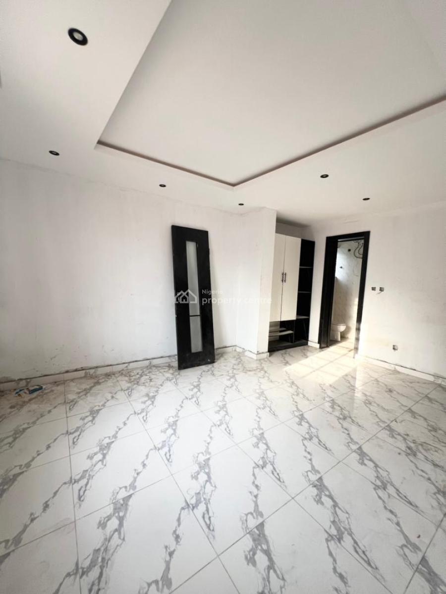 Classic 2bedroom Apartment in a Secure Estate., Ikate, Lekki, Lagos, Flat / Apartment for Sale