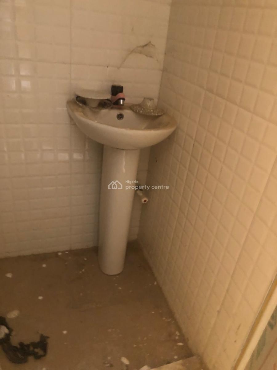 2 Bedroom Flat at Magboro, Magboro, Magboro, Ogun, Flat / Apartment for Rent