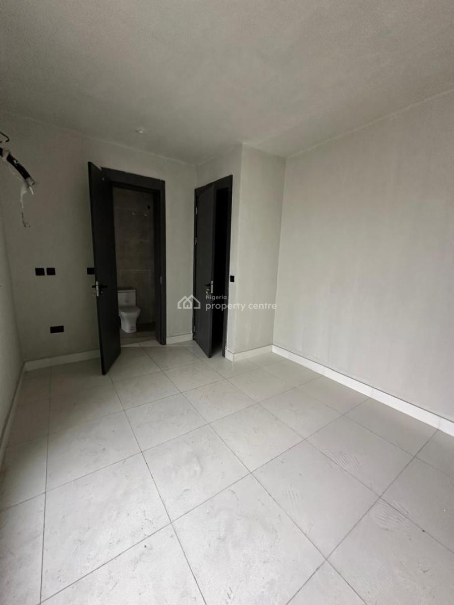 Well Finished Serviced 4 Bedroom Terrace with a Room Bq, Ikate Elegushi, Lekki, Lagos, Terraced Duplex for Rent