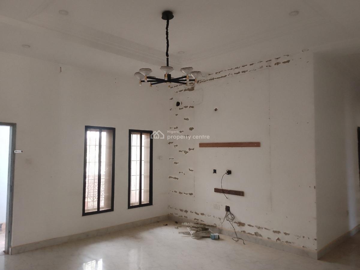 Luxury Three Bedroom Apartment, Behind Nnpc, Jahi, Abuja, Flat / Apartment for Rent