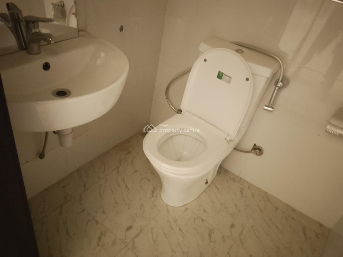 Luxury Three Bedroom Apartment, Behind Nnpc, Jahi, Abuja, Flat / Apartment for Rent