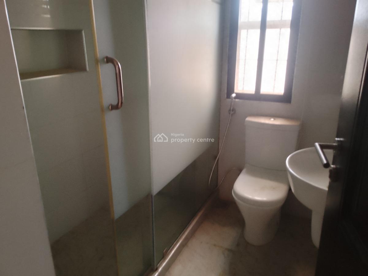 Luxury Three Bedroom Apartment, Behind Nnpc, Jahi, Abuja, Flat / Apartment for Rent