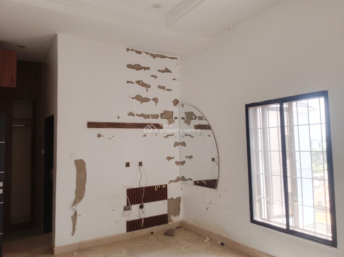 Luxury Three Bedroom Apartment, Behind Nnpc, Jahi, Abuja, Flat / Apartment for Rent