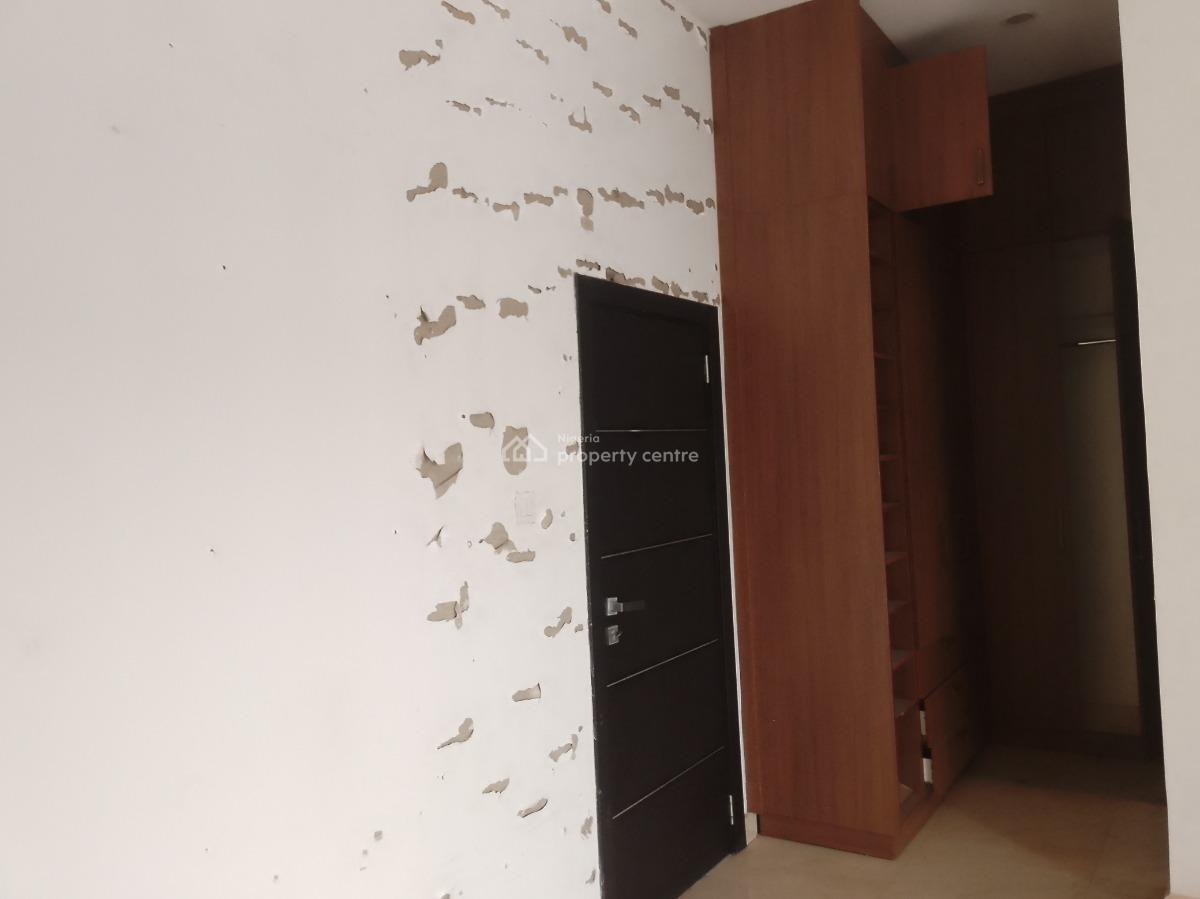 Luxury Three Bedroom Apartment, Behind Nnpc, Jahi, Abuja, Flat / Apartment for Rent