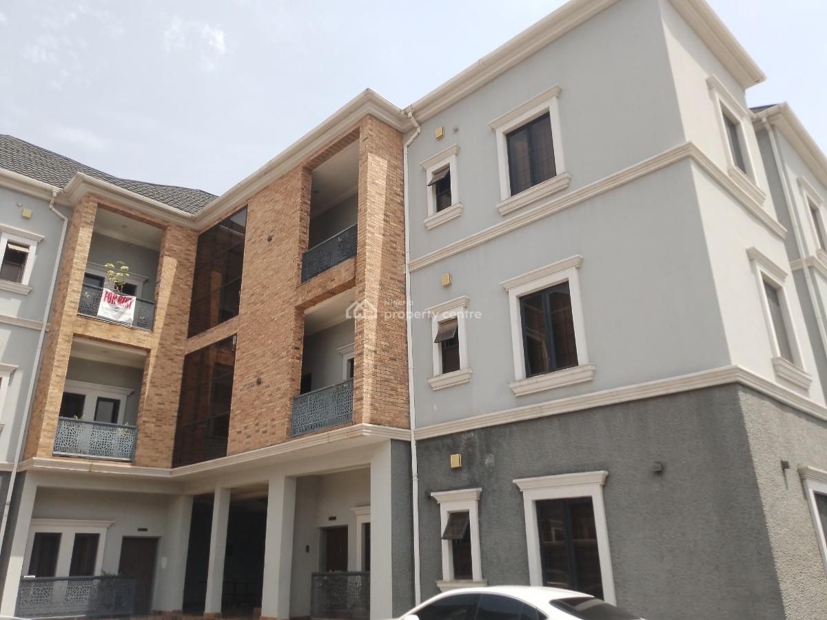 Luxury Three Bedroom Apartment, Behind Nnpc, Jahi, Abuja, Flat / Apartment for Rent