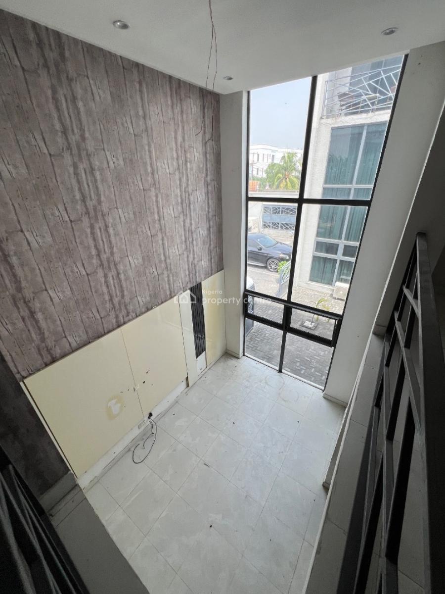 Premium 2-bedroom Terrace Duplex with Bq, Located in a High-brow Area, Lekki Phase 1, Lekki, Lagos, Flat / Apartment for Rent