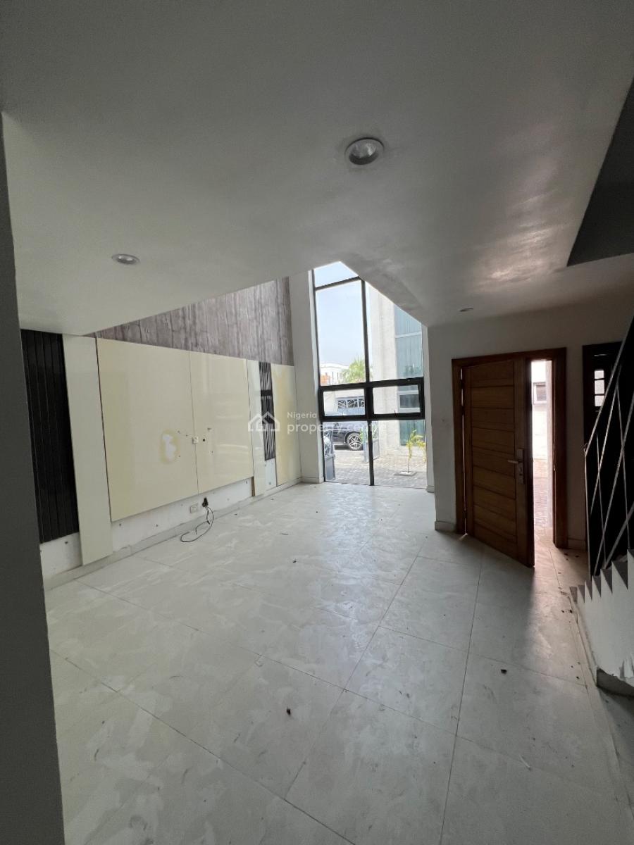 Premium 2-bedroom Terrace Duplex with Bq, Located in a High-brow Area, Lekki Phase 1, Lekki, Lagos, Flat / Apartment for Rent