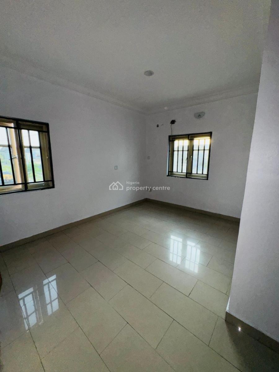 Beautiful 2bedroom Flat at Chevron Lekki, Chevron Lekki Phase 2, Lekki, Lagos, Terraced Duplex for Rent
