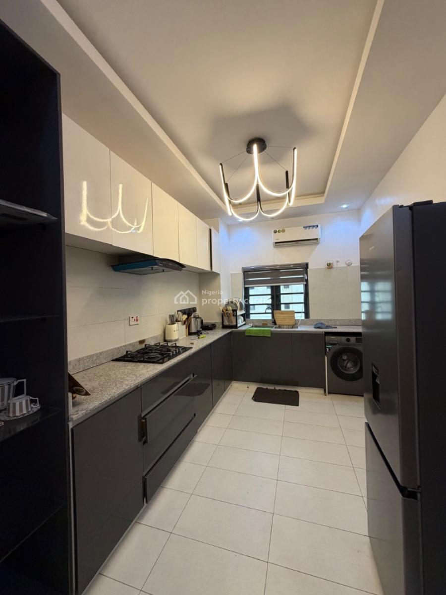 Fully Furnished 2bedrooms Flat with Bq, Whitesand School Street, Lekki Phase 1, Lekki, Lagos, Flat / Apartment for Rent