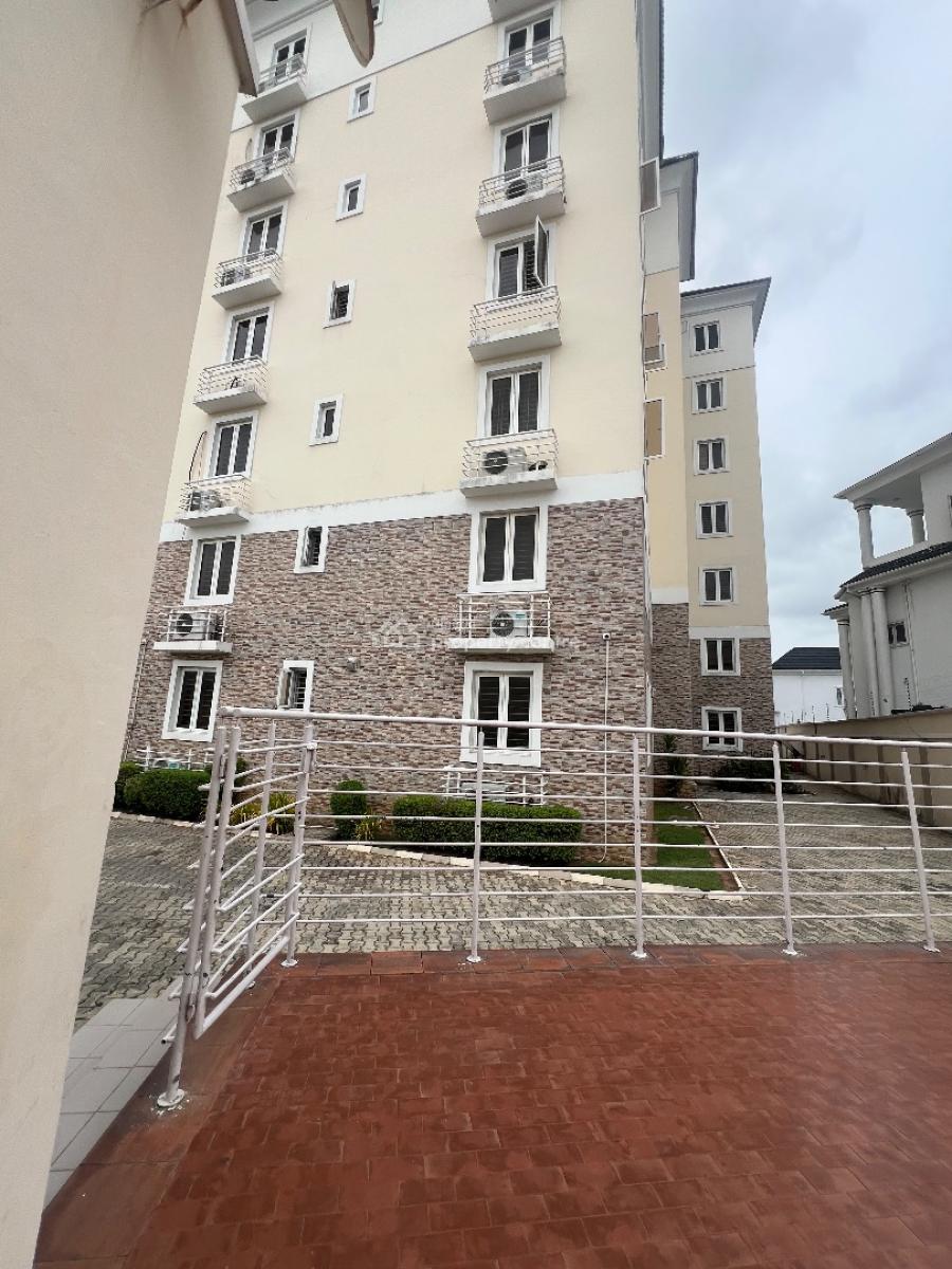 3bedroom Flat with Bq, Admiralty Way, Lekki Phase 1, Lekki, Lagos, Flat / Apartment for Rent