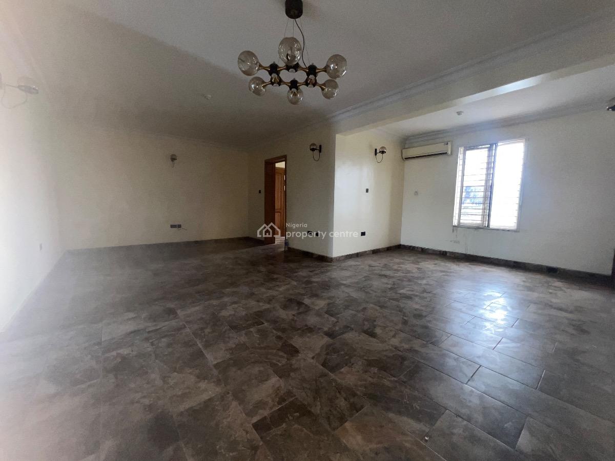 3bedroom Flat with Bq, Admiralty Way, Lekki Phase 1, Lekki, Lagos, Flat / Apartment for Rent