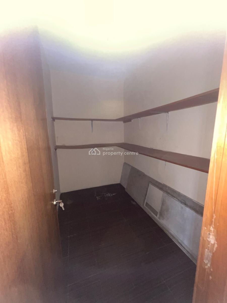 3bedroom Flat with Bq, Admiralty Way, Lekki Phase 1, Lekki, Lagos, Flat / Apartment for Rent