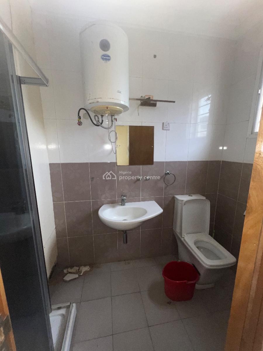 3bedroom Flat with Bq, Admiralty Way, Lekki Phase 1, Lekki, Lagos, Flat / Apartment for Rent