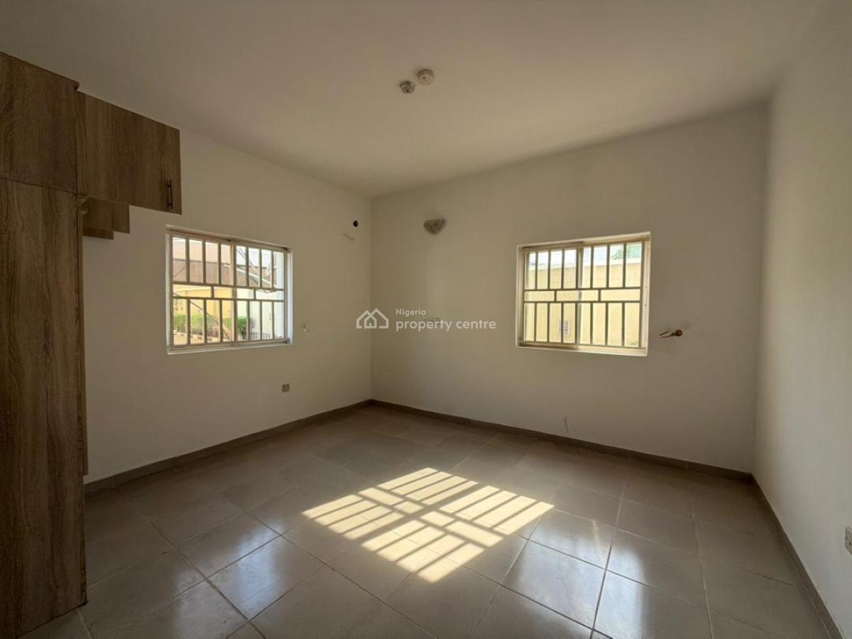 Neatly Renovated 2 Bedroom Bungalow Bq, Kado Estate, Kado, Abuja, Flat / Apartment for Rent