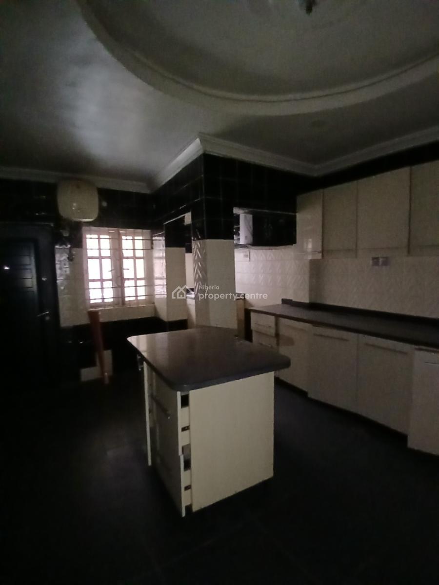 Well-maintained 4bedroom Semi Detached Duplex, Off Ado Road, Ajah, Ajah, Lagos, Semi-detached Duplex for Rent