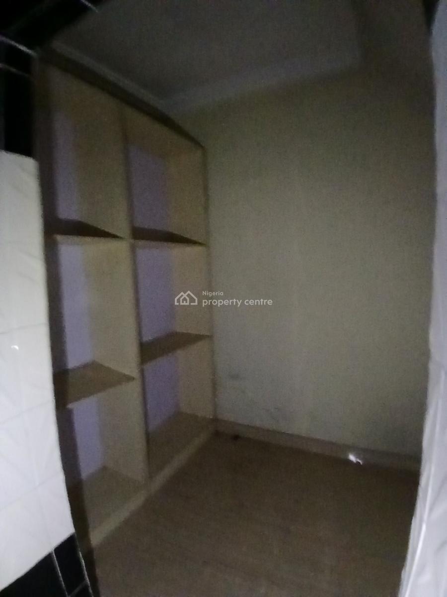 Well-maintained 4bedroom Semi Detached Duplex, Off Ado Road, Ajah, Ajah, Lagos, Semi-detached Duplex for Rent