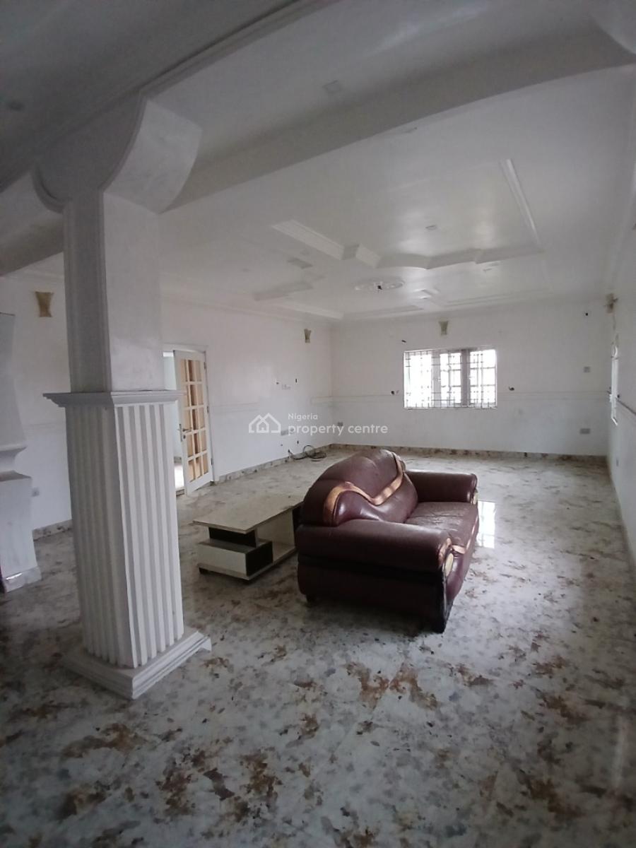 Well-maintained 4bedroom Semi Detached Duplex, Off Ado Road, Ajah, Ajah, Lagos, Semi-detached Duplex for Rent