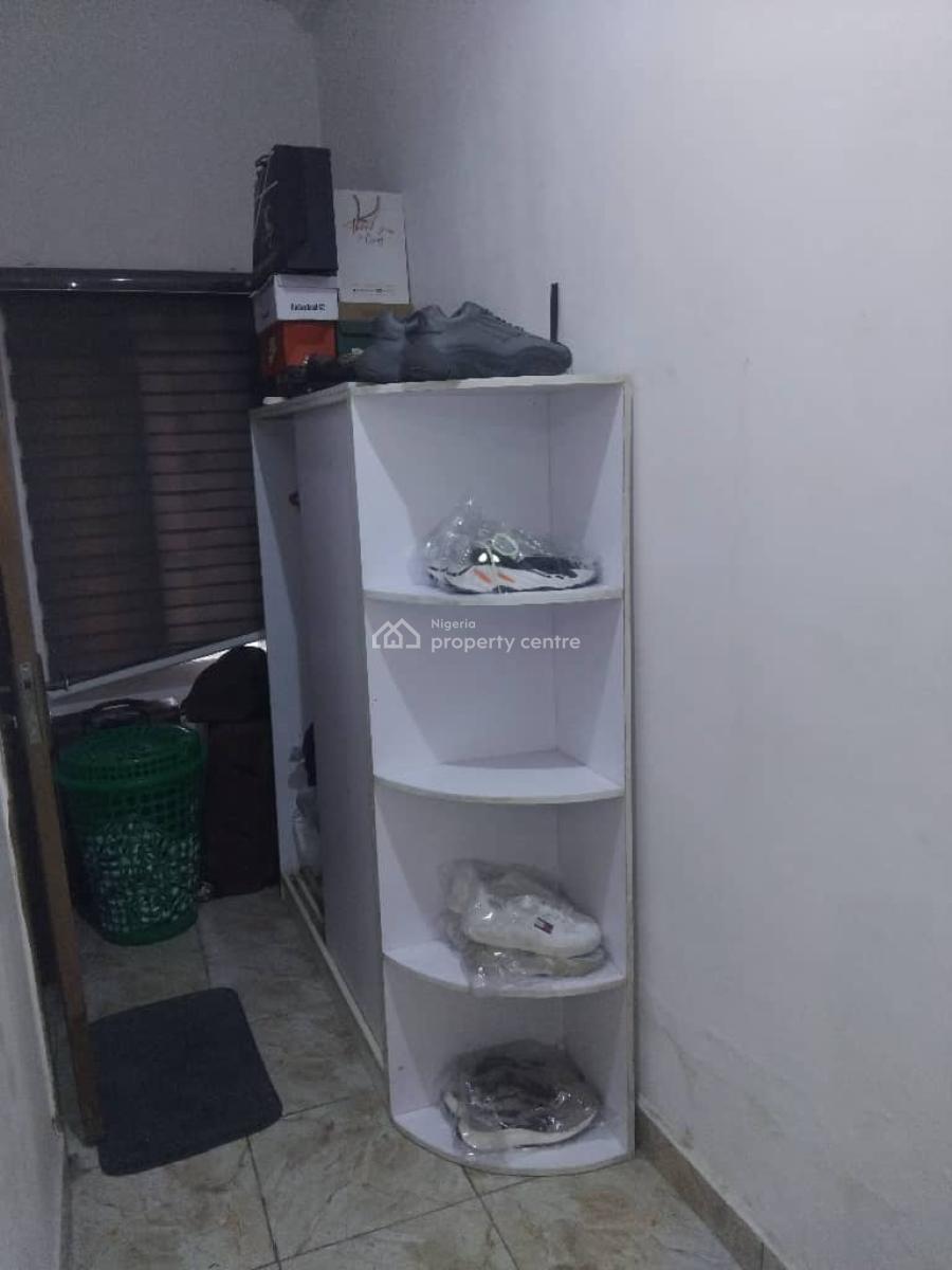 a Furnished Self Contain, Agungi, Lekki, Lagos, Self Contain (single Rooms) for Rent