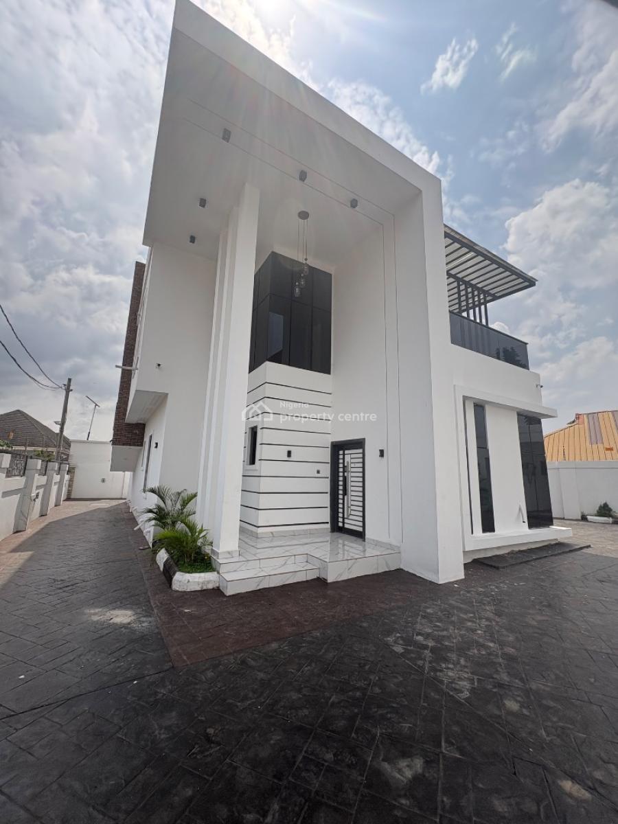 5-bedroom Semi-furnished Duplex, Off Midwifery Road, Asaba, Delta, Detached Duplex for Sale