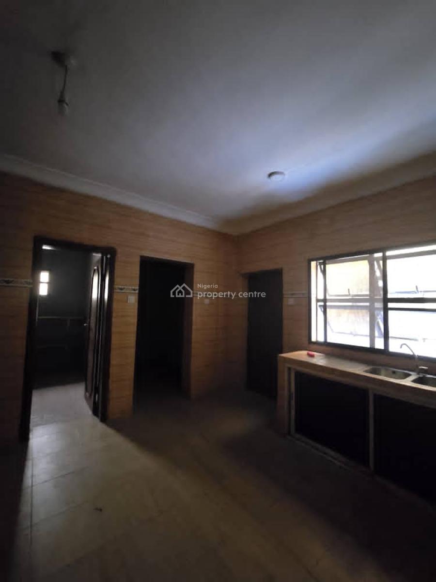 Spacious 5 Bedroom Semi Detached Duplex, Omole Phase 2, Ikeja, Lagos, Semi-detached Duplex for Sale