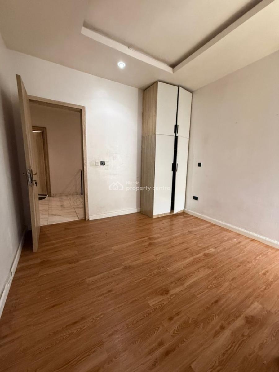 Shared Apartment, Royal Pine Gate 2 Orchid Road, Lekki, Lagos, Self Contain (single Rooms) for Rent