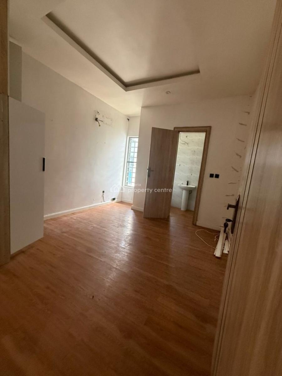 Shared Apartment, Royal Pine Gate 2 Orchid Road, Lekki, Lagos, Self Contain (single Rooms) for Rent