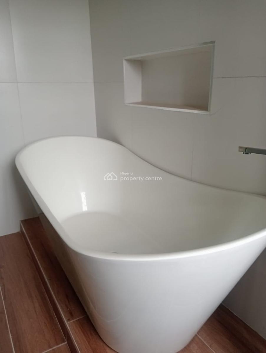 Lovely Built 5 Bedroom Duplex, Fully Detached., Magodo Phase 2, Gra Phase 2, Magodo, Lagos, Detached Duplex for Sale