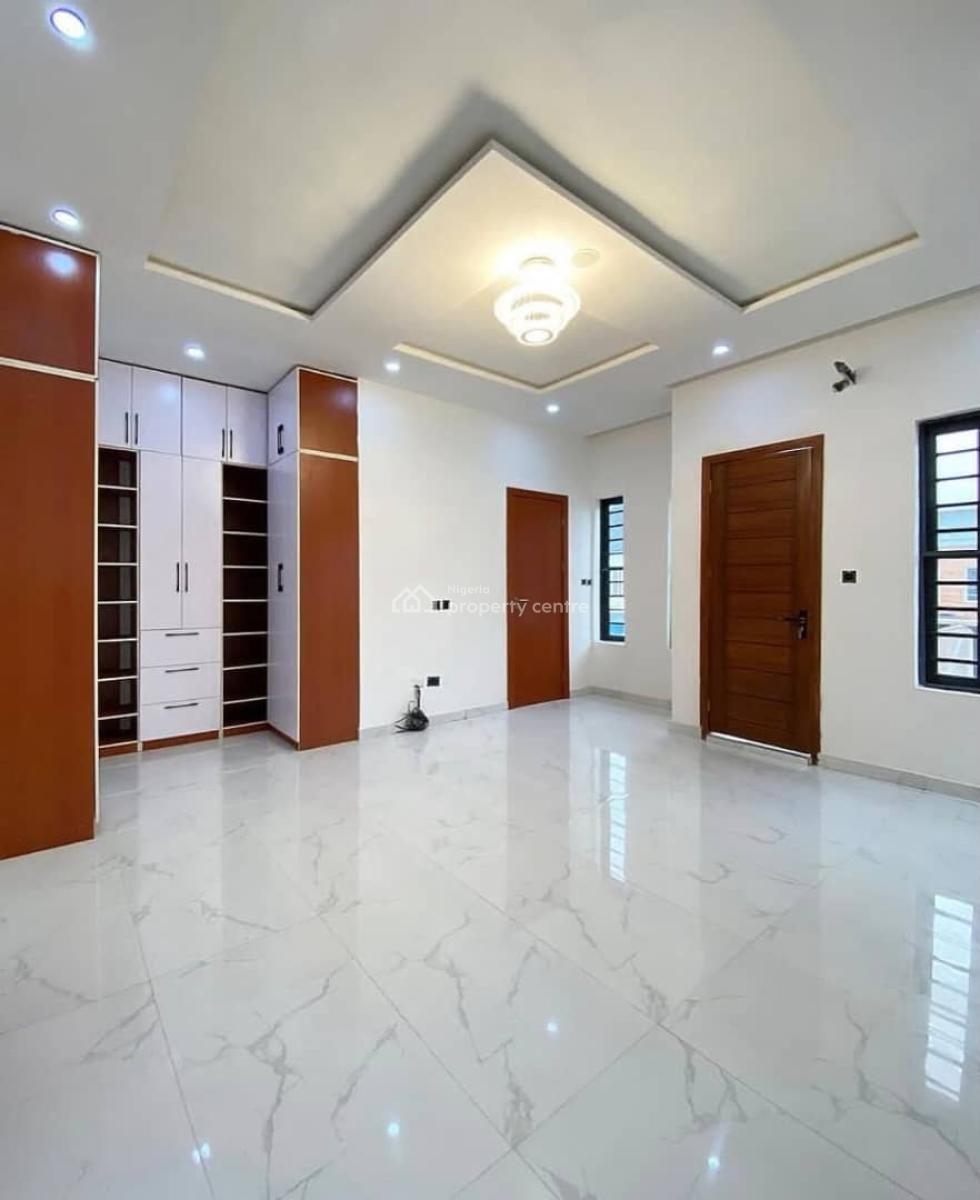 Clean 4bedroom Semi Detached Duplex with Bq, Ologolo, Ologolo, Lekki, Lagos, Semi-detached Duplex for Rent