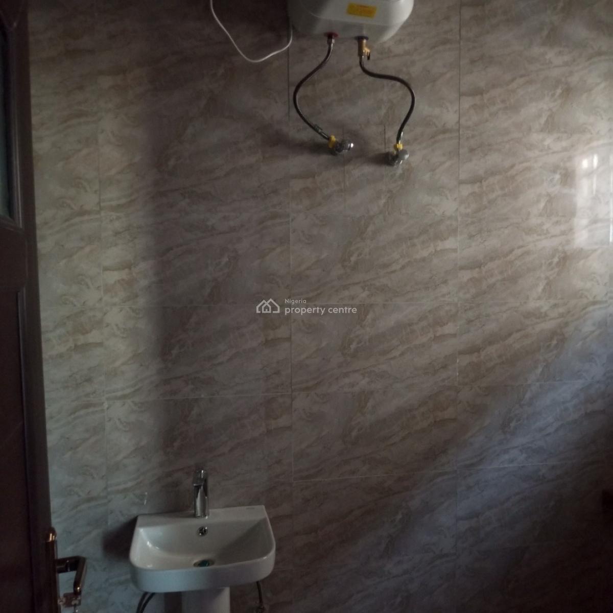 Newly Built and Sharp 4bedroom Terrace Duplex, General Paint, Lekki Expressway, Lekki, Lagos, House for Rent