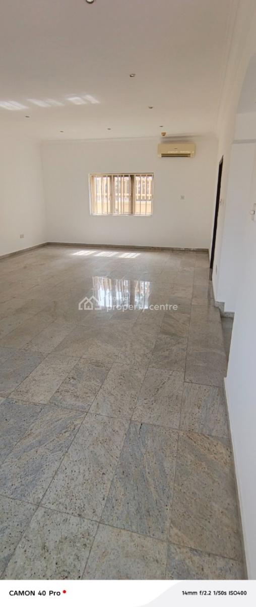 Clean 3 Bedroom Flat Downstairs in Phase1, Off Admiralty Way, Lekki Phase 1, Lekki, Lagos, Flat / Apartment for Rent