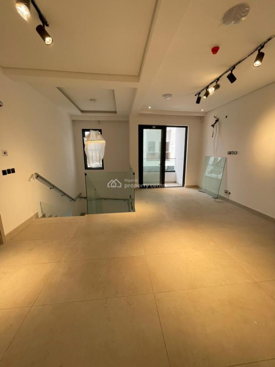 Massive 4 Bedroom Maisonette Apartment with Bq + Swimming Pool, Ikoyi, Lagos, House for Sale