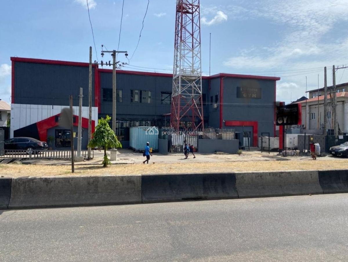 a Storey Building on 1600sqm, Alagomeji, Yaba, Lagos, Office Space for Sale