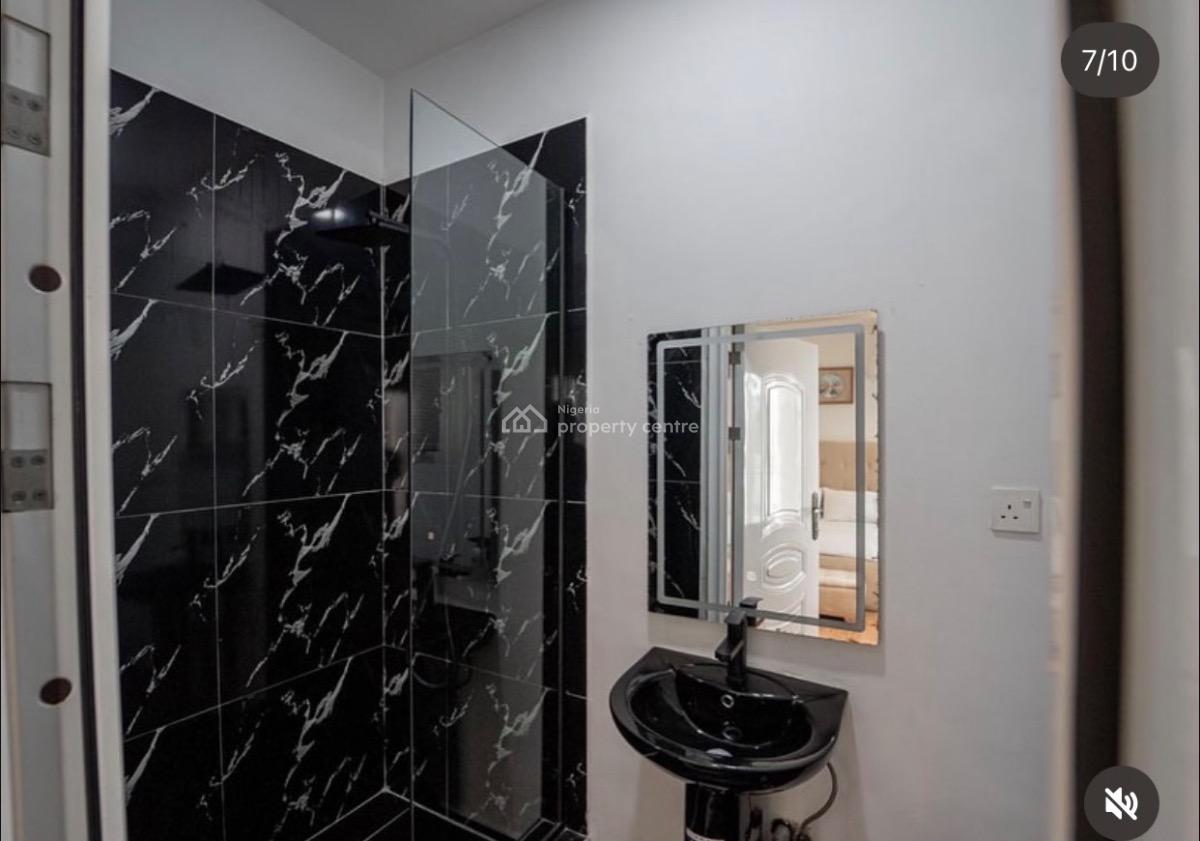 Cozy 3 Bed Apartment, Osapa, Osapa, Lekki, Lagos, Flat / Apartment Short Let