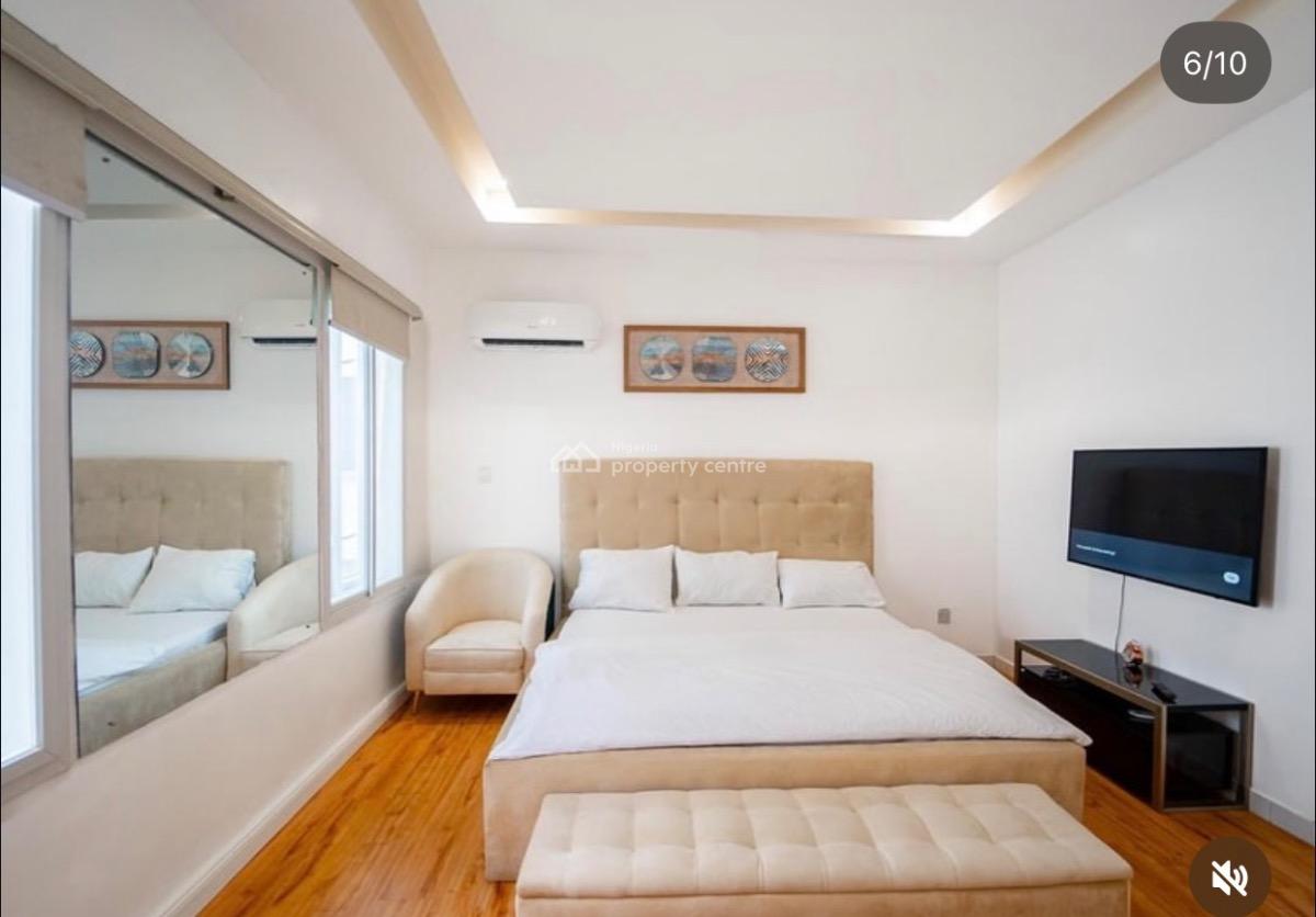 Cozy 3 Bed Apartment, Osapa, Osapa, Lekki, Lagos, Flat / Apartment Short Let